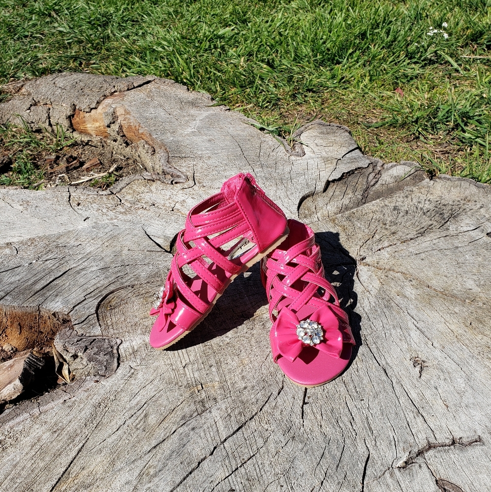 Girls Pink Sandals w/ Rhinestone Bow Children Shoe